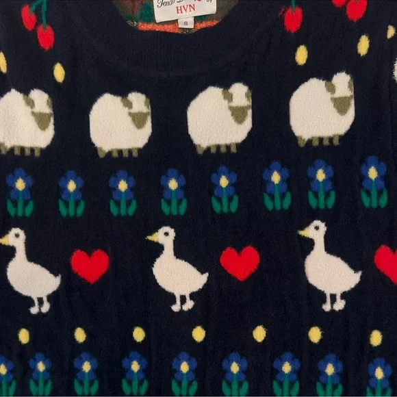 HVN Diana Fuzzy Brushed Intarsia Knit Animal Stripe Sweater - Picture 12 of 15